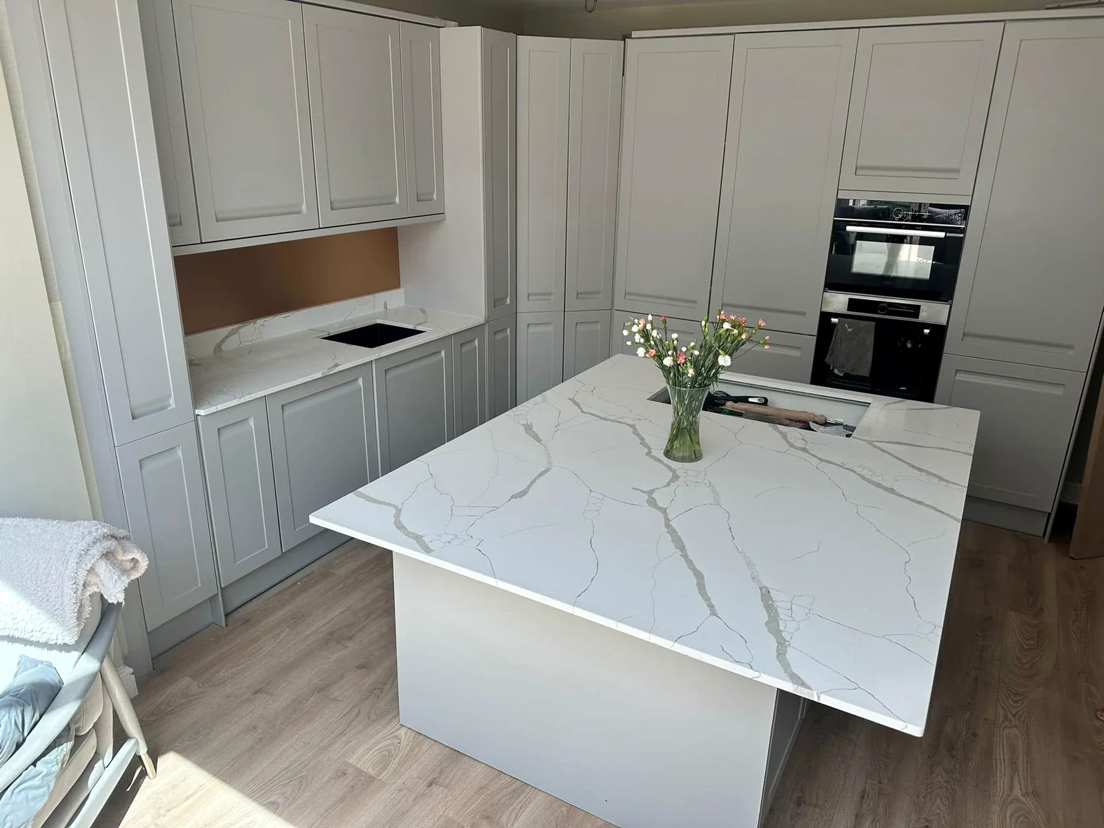 Kitchen worktops and island — ALB Construction project photograph